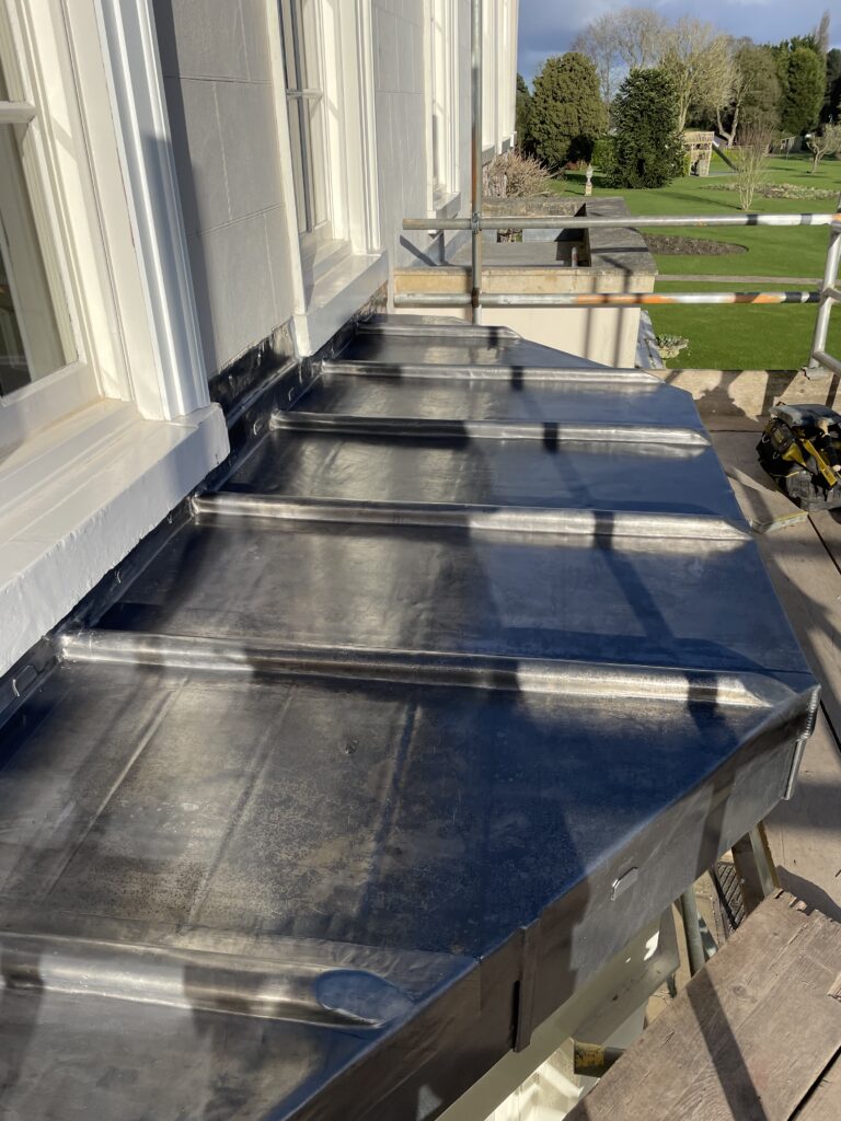 king roll for leadwork