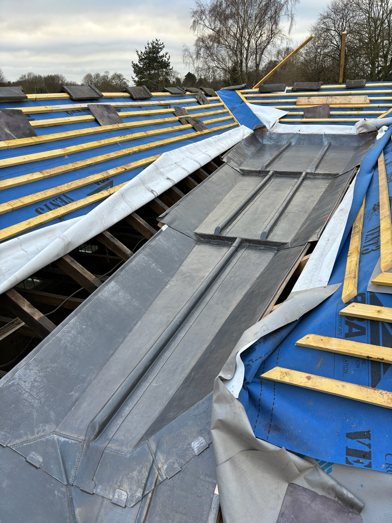 lead valley gutters